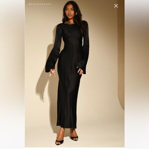 Meshki Fernanda Long Sleeve Maxi Gown size Medium Black